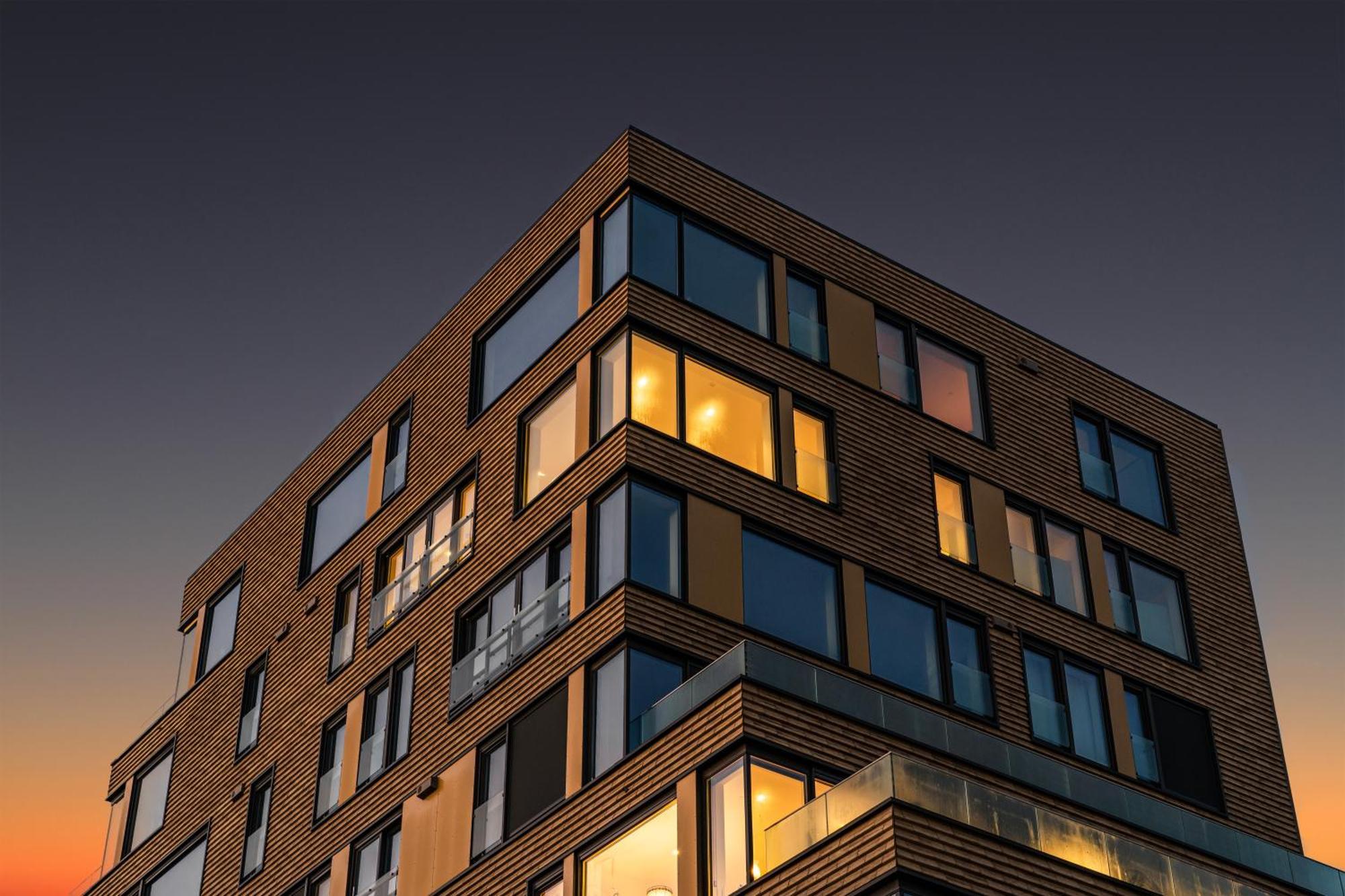 Luxury Apartment Downtown Tromso With 2 Bedrooms And 2 Bathrooms And Parking Exterior foto
