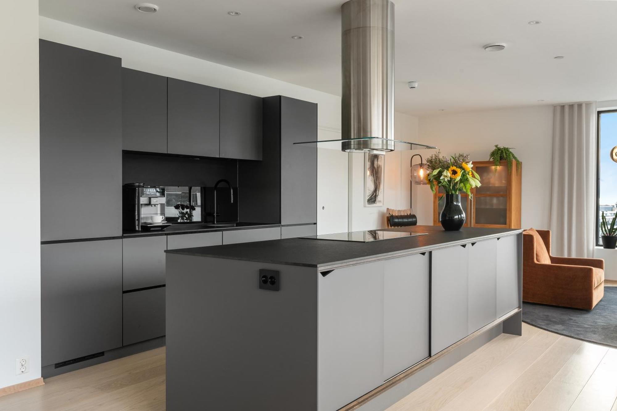 Luxury Apartment Downtown Tromso With 2 Bedrooms And 2 Bathrooms And Parking Exterior foto